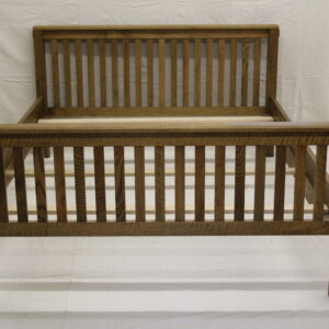 Oak Mission Style Queen Bed